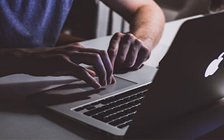 乐鱼官网-拉波尔塔宣布竞选主席：梅西对巴萨的爱毋庸置疑